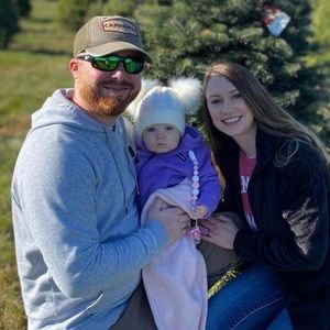 Meet your Posher, Devin